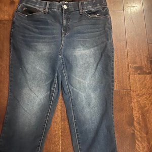 Women's Size 16W Terra & Sky Crop Jeans